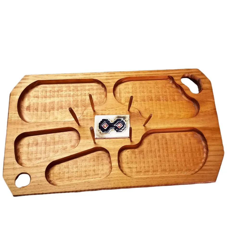 [T05] TABLA COPETINERO CON CERAMICA CENTRAL Y PINCHES
