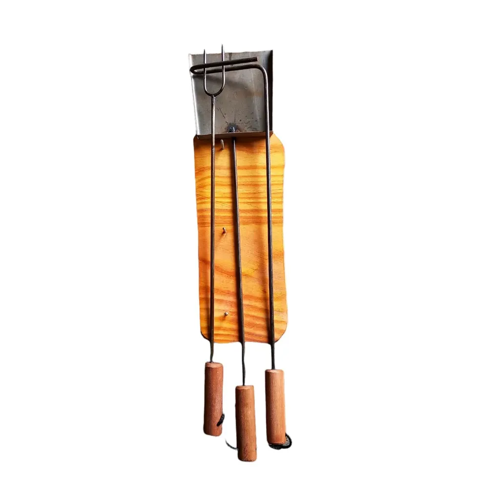 [T47] JUEGO ASADOR X 3 CON SOPORTE PARA COLGAR